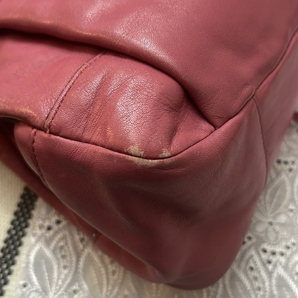 Coach # 17811 Elegant Pink Leather Handbag - Picture 11 of 13